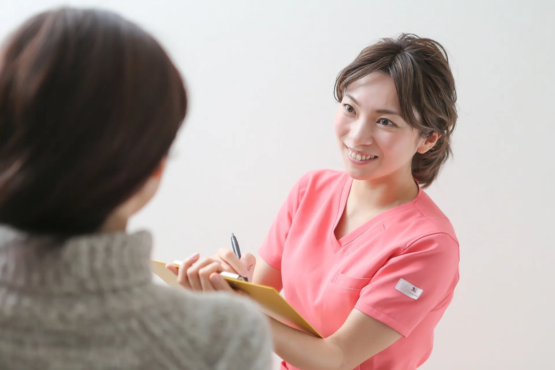 名古屋市北区の女性鍼灸師が語る美容鍼の効果と施術方法